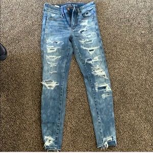 American Eagle Ripped jeans